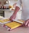 Lavorazione ravioli tablet rosso