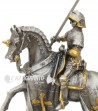 Dettaglio cavaliere crociato con bandiera