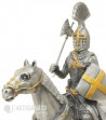 Dettaglio cavaliere con scure
