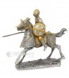 Cavaliere medioevale con lancia e scudo