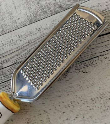 Ceramic grater